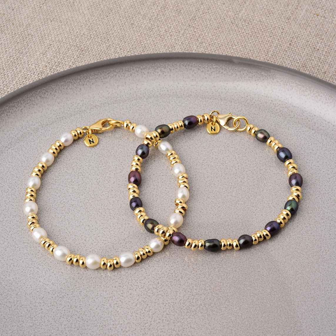 Ellen Gem Pearl Bracelet