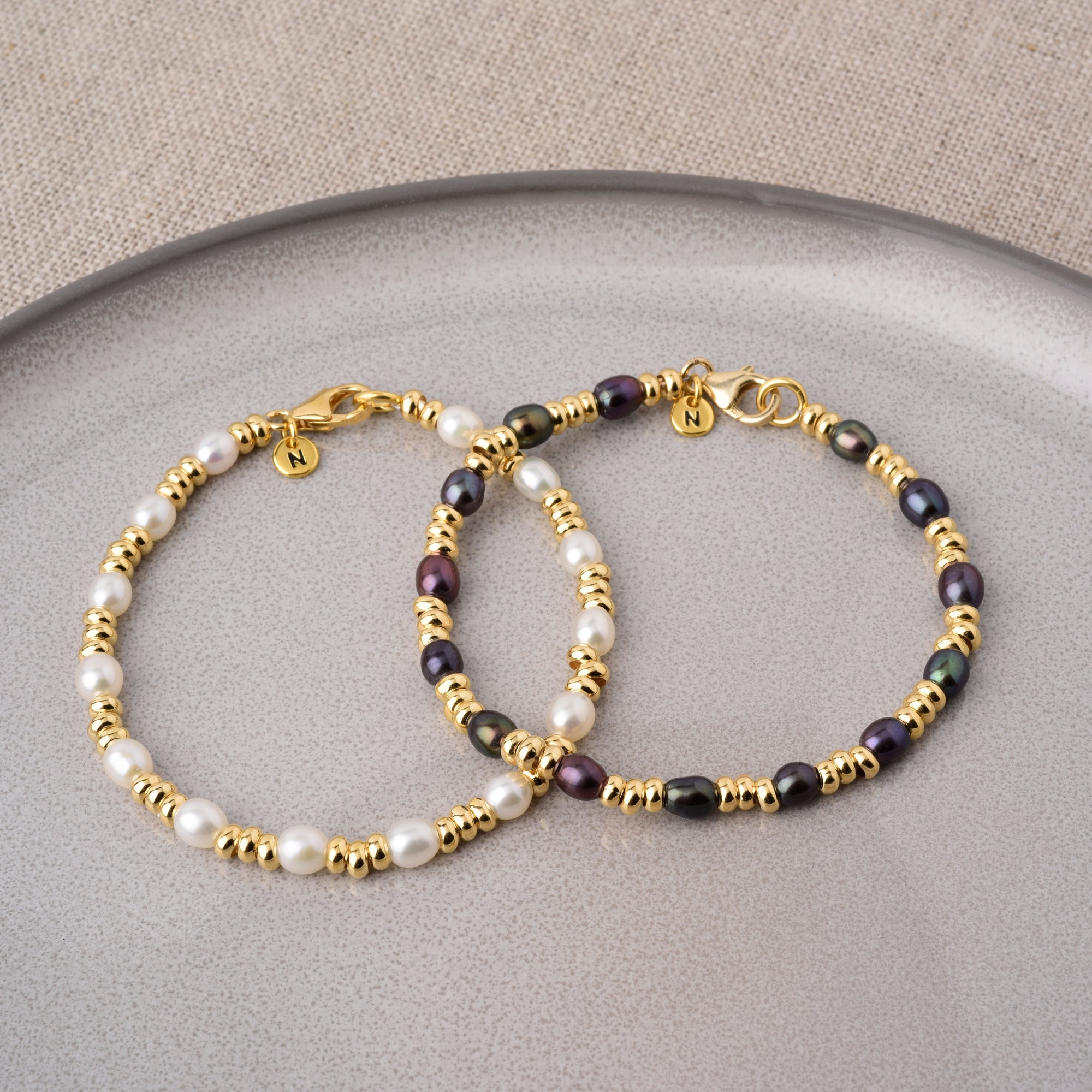 Ellen Gem Pearl Bracelet