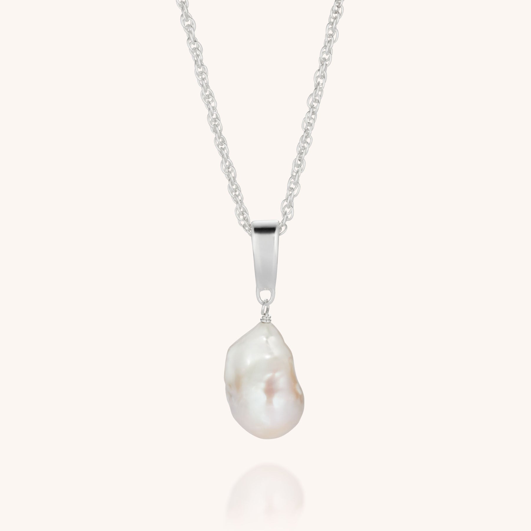 Ellen Baroque Pearl Necklace